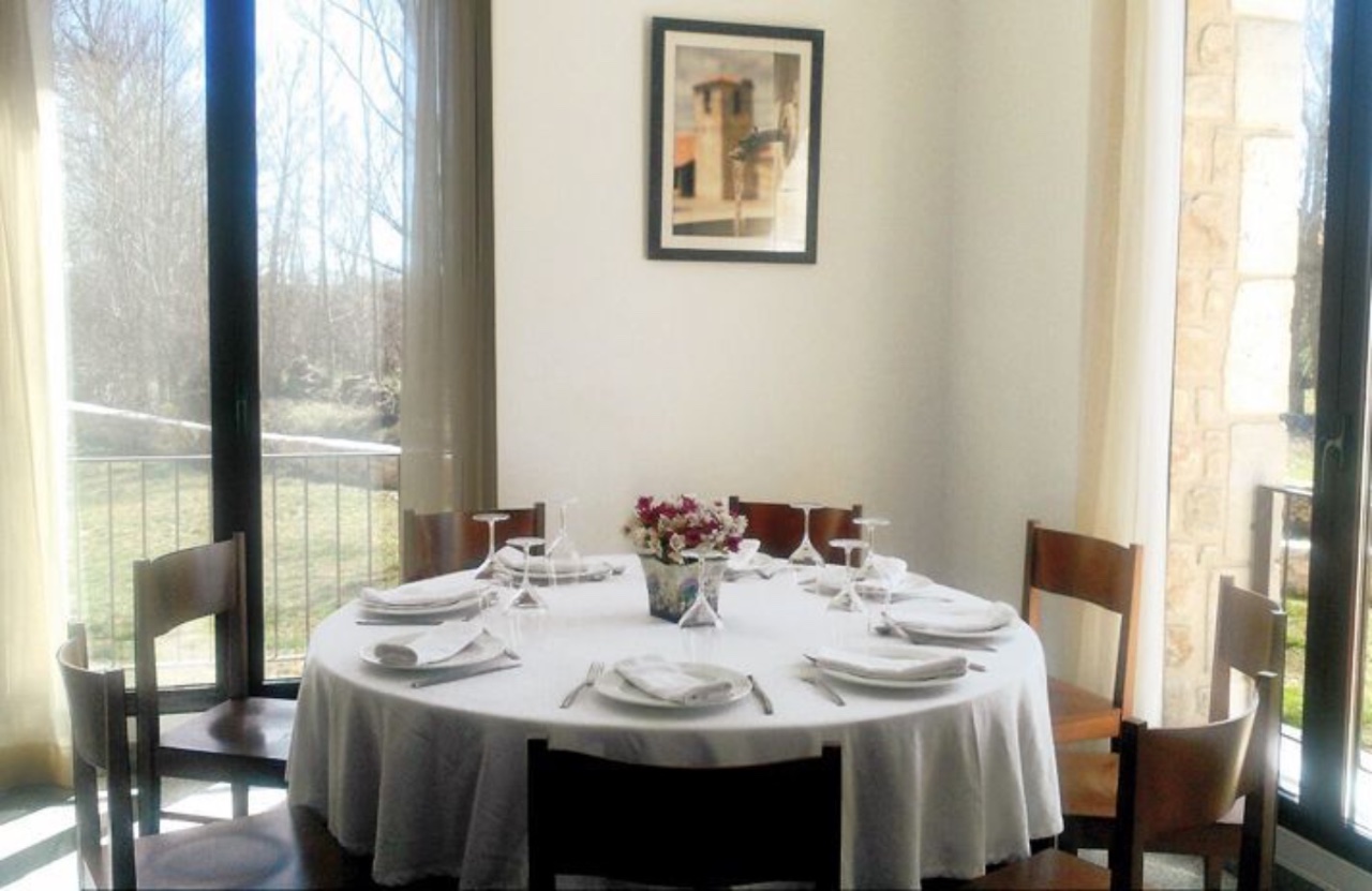 Hostal Restaurante El Mensario